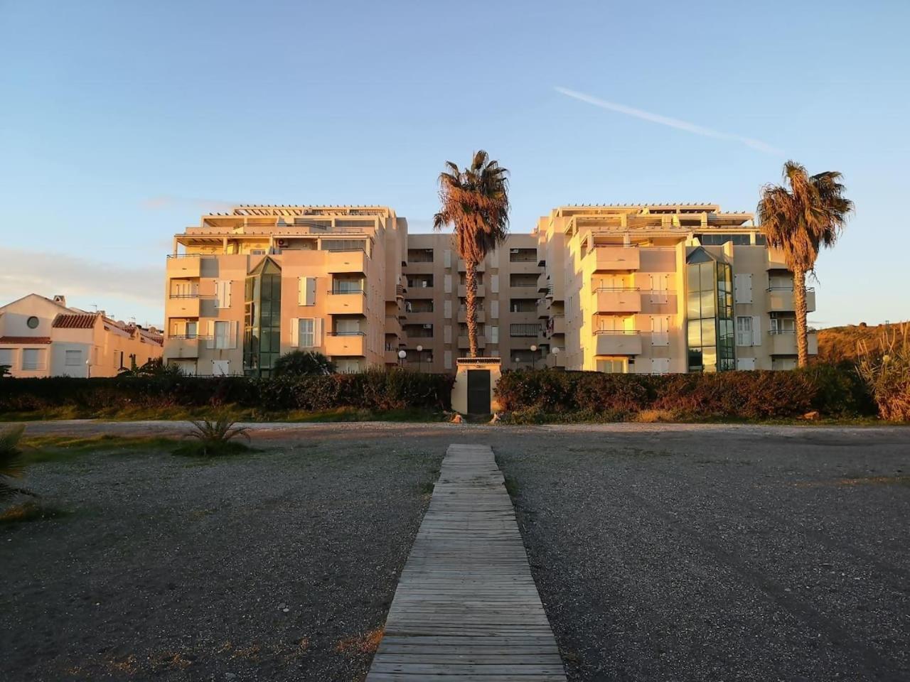 شقة Espectacular Residencial En 1A Linea Con Piscina بيناخارافي المظهر الخارجي الصورة
